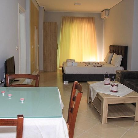 Maxi'S Apartments Sarandë Eksteriør bilde