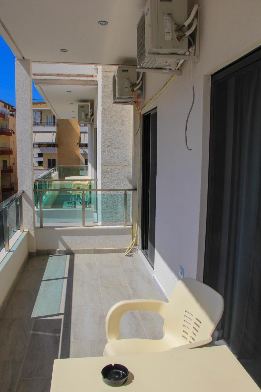 Maxi'S Apartments Sarandë Eksteriør bilde