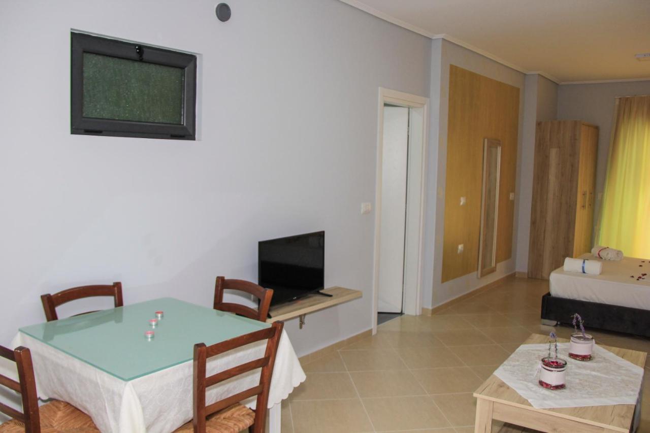 Maxi'S Apartments Sarandë Eksteriør bilde