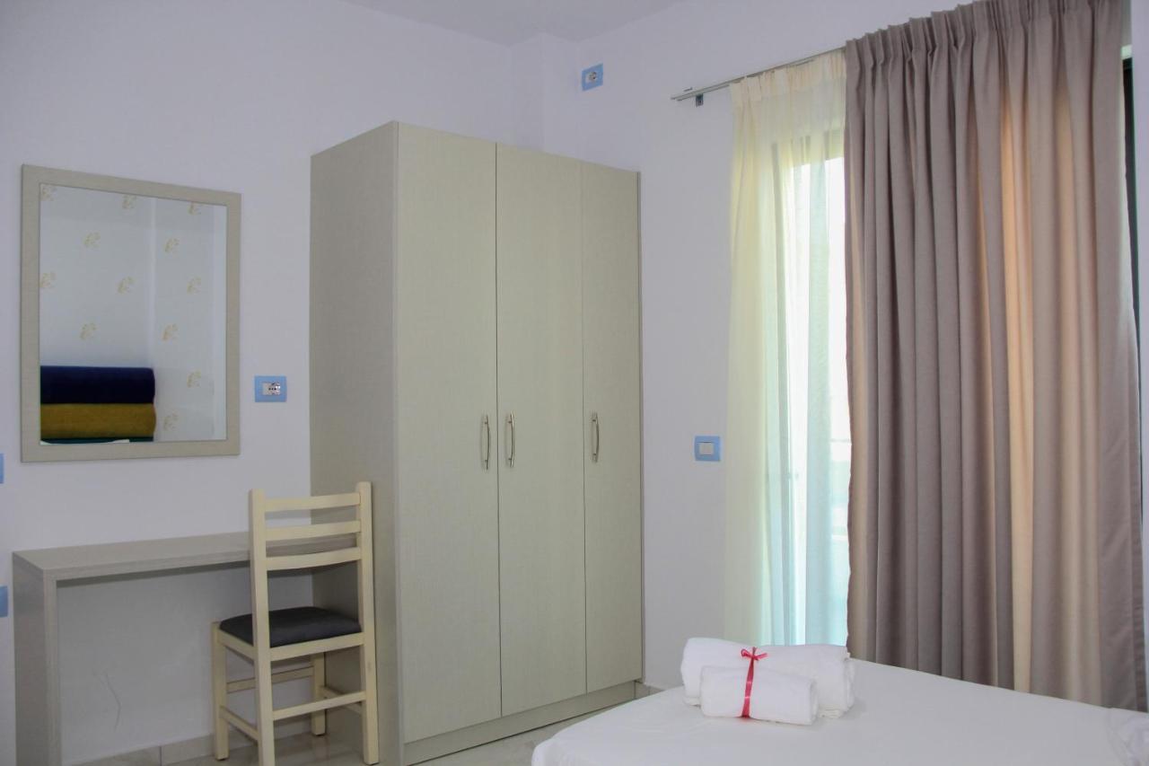 Maxi'S Apartments Sarandë Eksteriør bilde