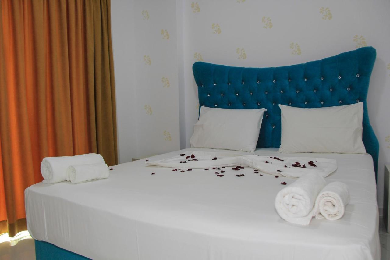 Maxi'S Apartments Sarandë Eksteriør bilde
