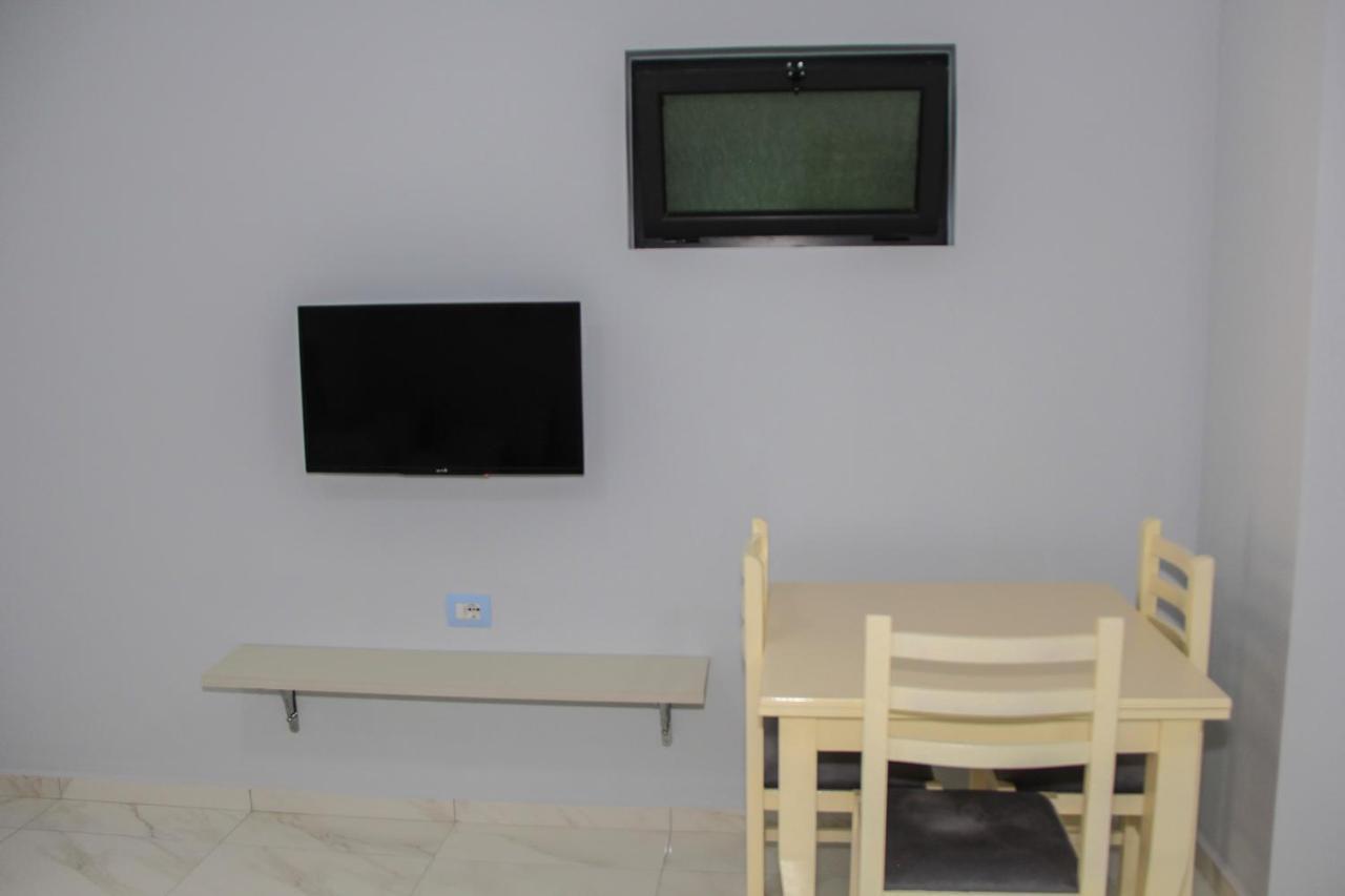 Maxi'S Apartments Sarandë Eksteriør bilde